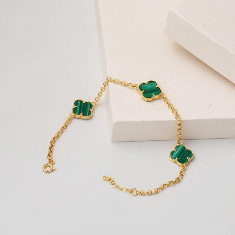 Yeşil Yonca Taşlı Altın Spor Bileklik