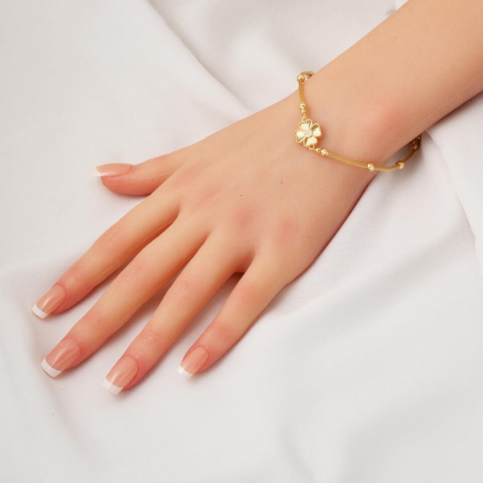 Işıltılı Yonca Altın Kalze Zincirli Bileklik