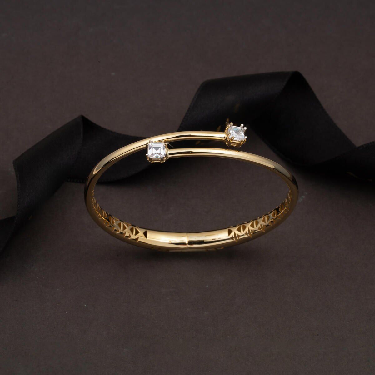 Taşlı Altın Bilezik Modelleri Ve Fiyatları