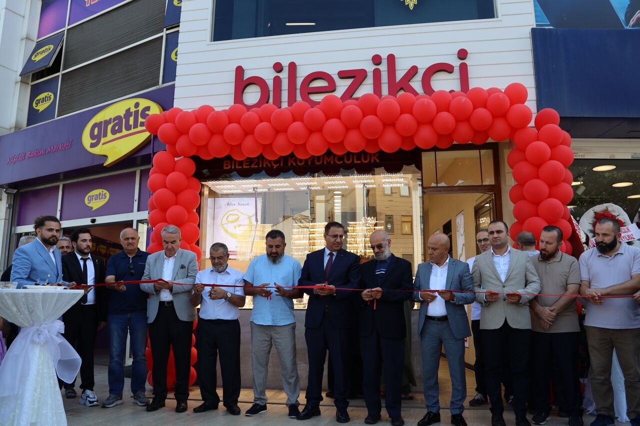 Bilezikci Kuyumculuk Yeni Mağazasını Sancaktepe'de Açtı!