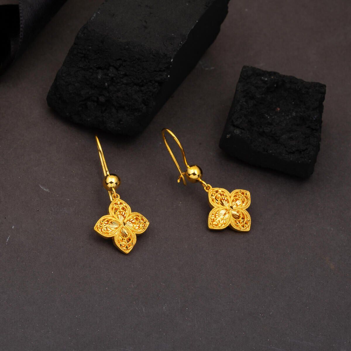 Altın Küpe Modelleri Ve Fiyatları