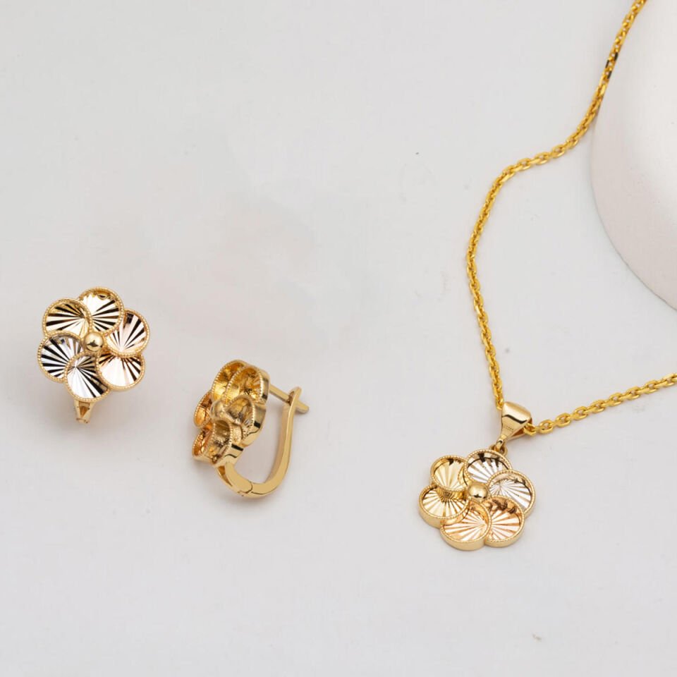 Therapy 14 Ayar Altın Kolye Küpe Set