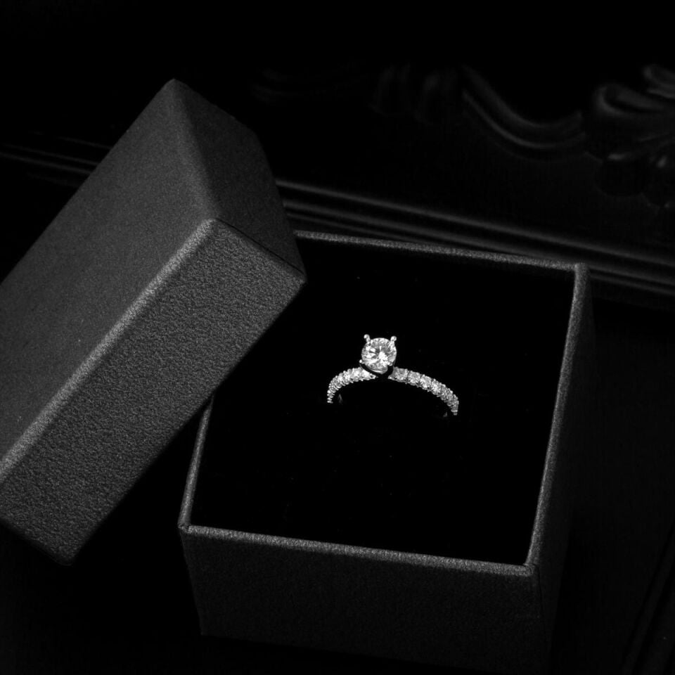 0.75 Ct Mozanit Tektaş 14 Ayar Yüzük