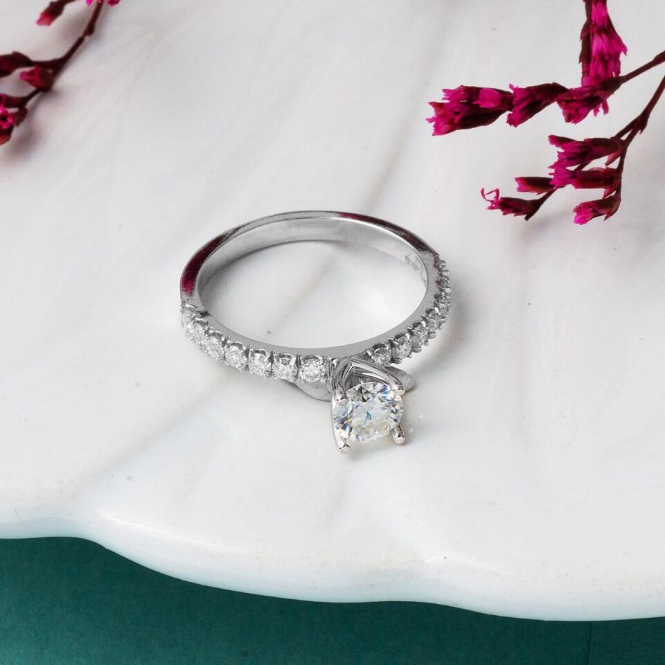 0.75 Ct Mozanit Tektaş 14 Ayar Yüzük