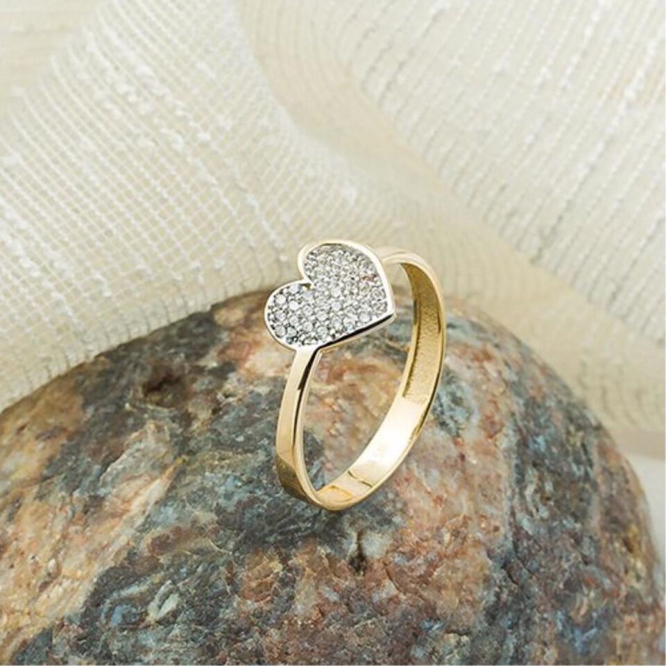 Taşlı Kalpli 14 Ayar Altın Yüzük