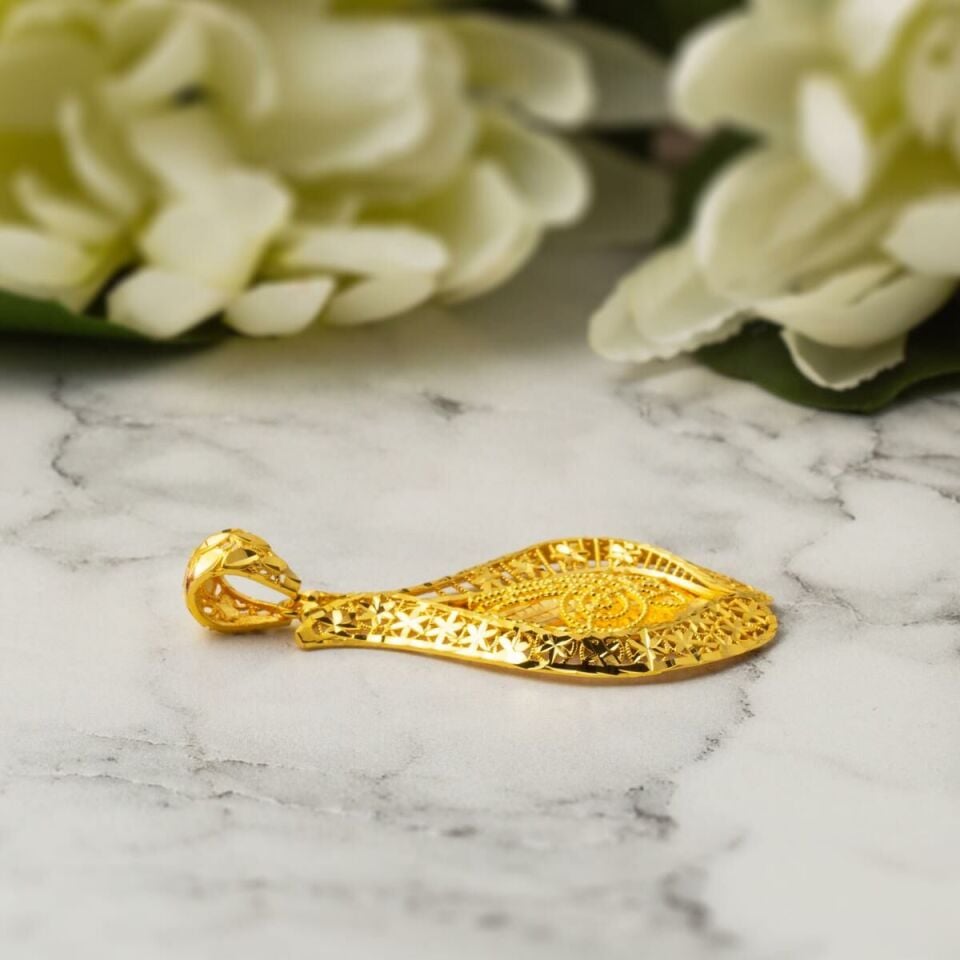 Yıldız Lale Tuğra Altın Kolye