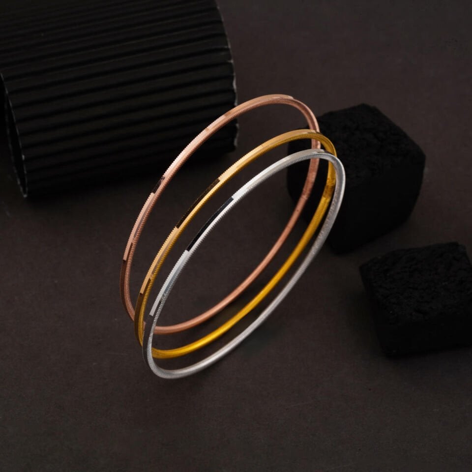 22 Ayar Altın Üç Renkli Ajda Bilezik (3*8) 24 gr.