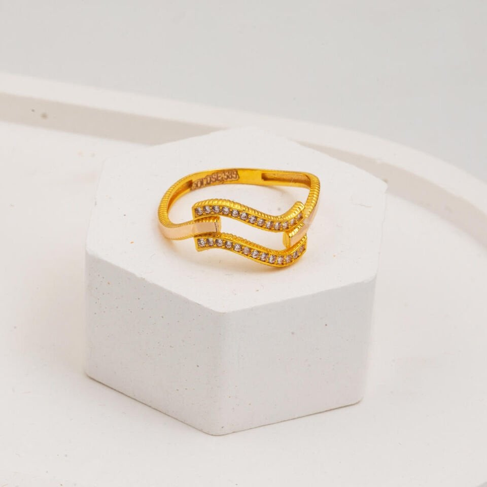 Zikzaklı Ajda 14 Ayar Altın Kaburga Yüzük