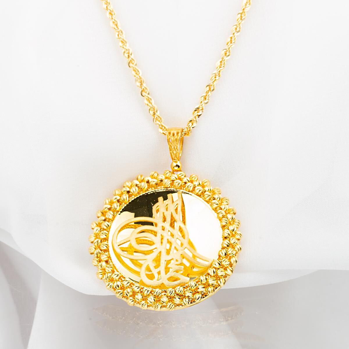 Dorika Toplu Tuğralı Altın Kolye