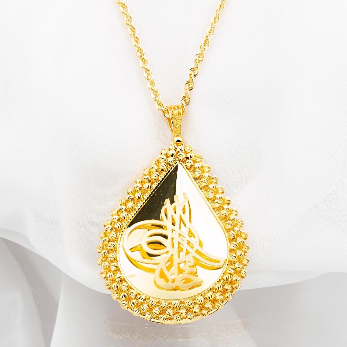 Damla Tuğra Top Altınlı Kolye