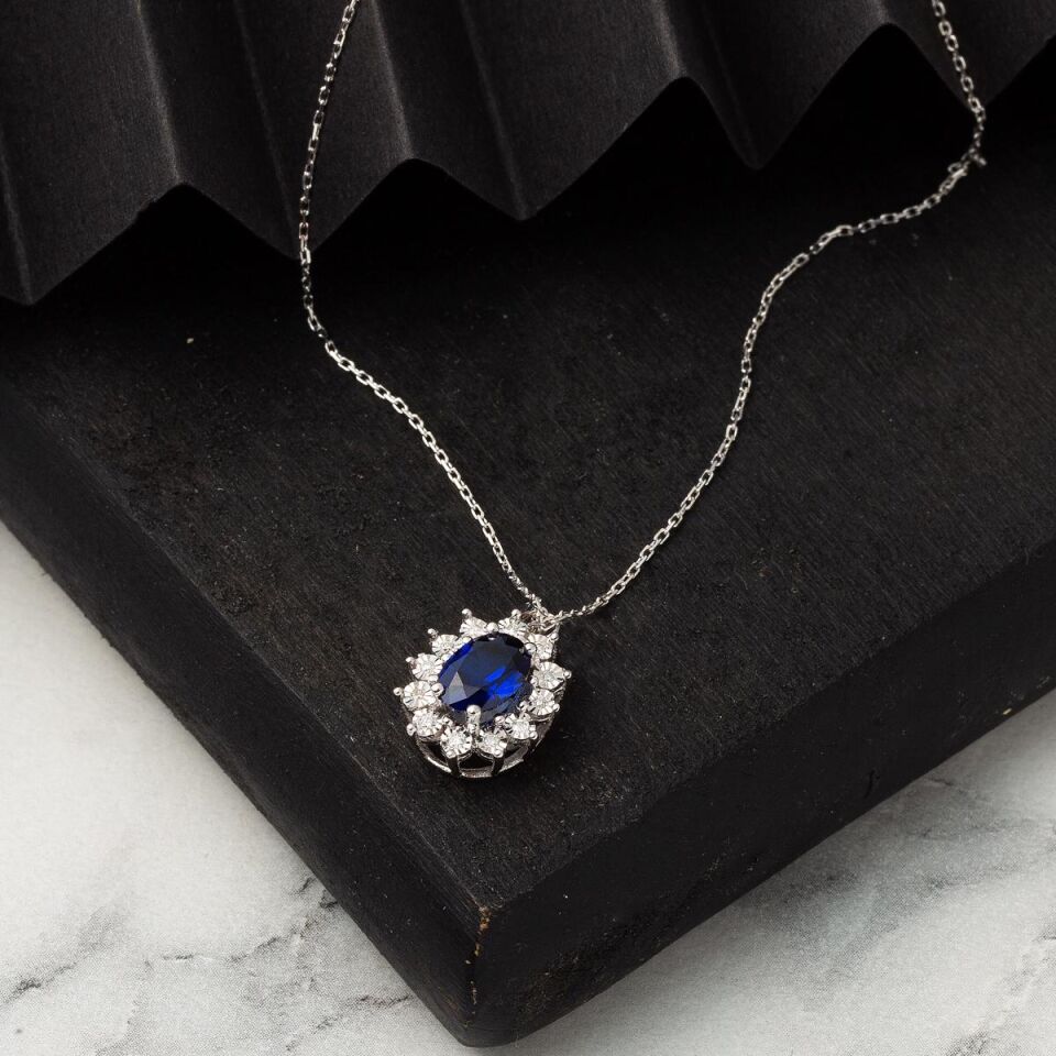 0,87 ct Safir & 0,05 ct Pırlantalı Kolye