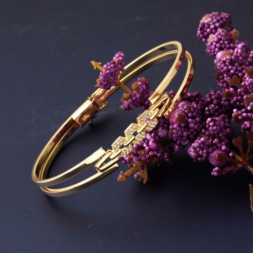 Zincir Kaburga Kelepçe Altın Bilezik