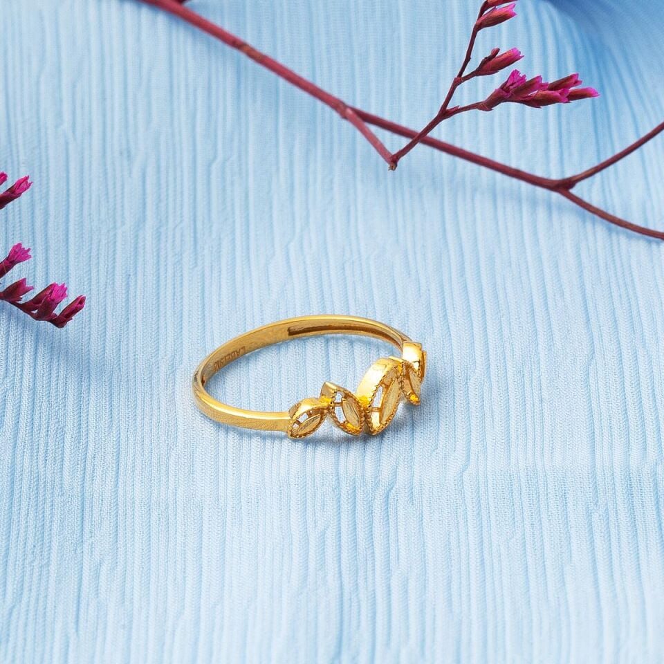 Gökyüzü 14 Ayar Altın Yüzük