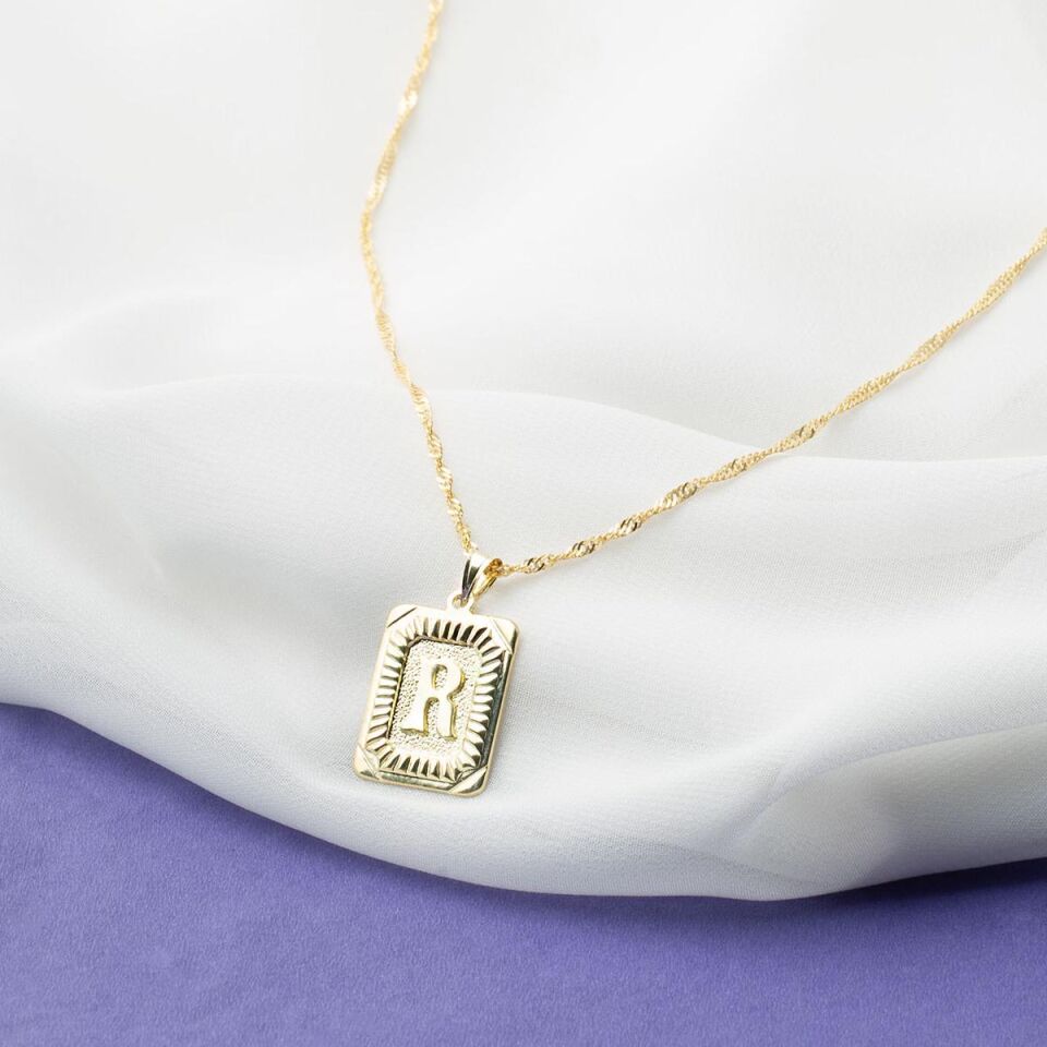 R Harfi Vintage Altın Kolye