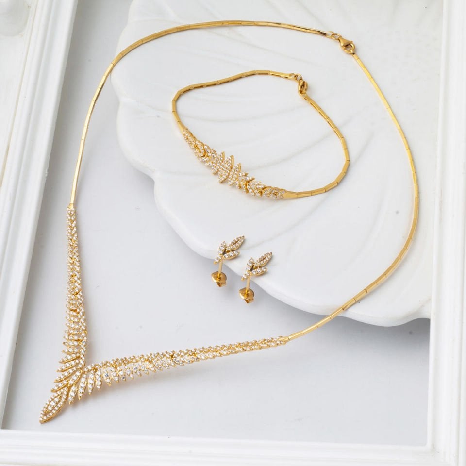 Sarı Altın Üçlü Takı Seti