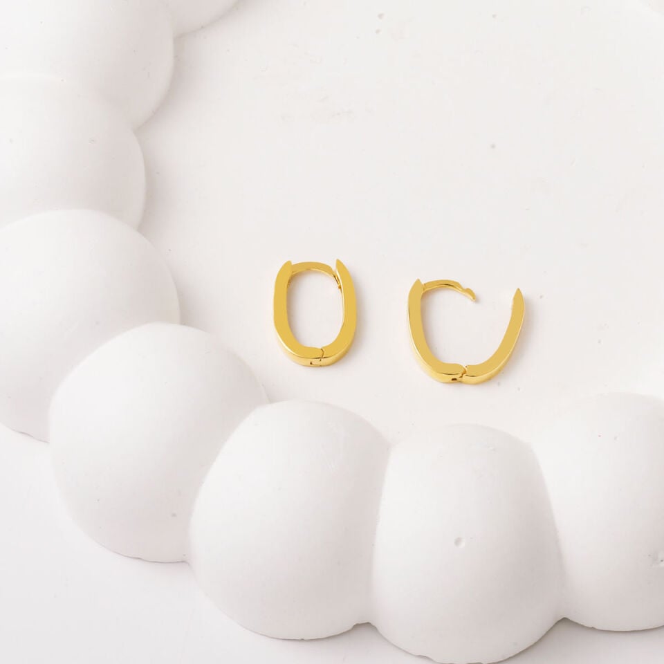 Oval 14 Ayar Altın Minimal Halka Küpe