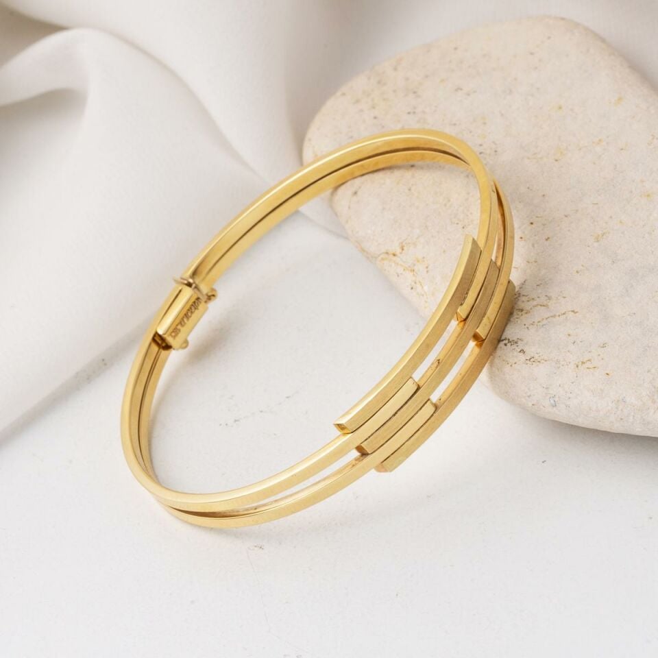 14 Ayar Altın Kaburgalı Kelepçe Bilezik