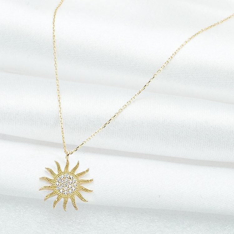 Taşlı Güneşli 14 Ayar Altın Kolye