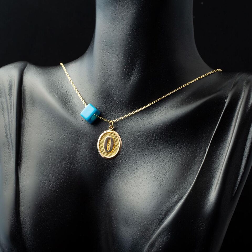 O Harfi Oval Altın Kolye