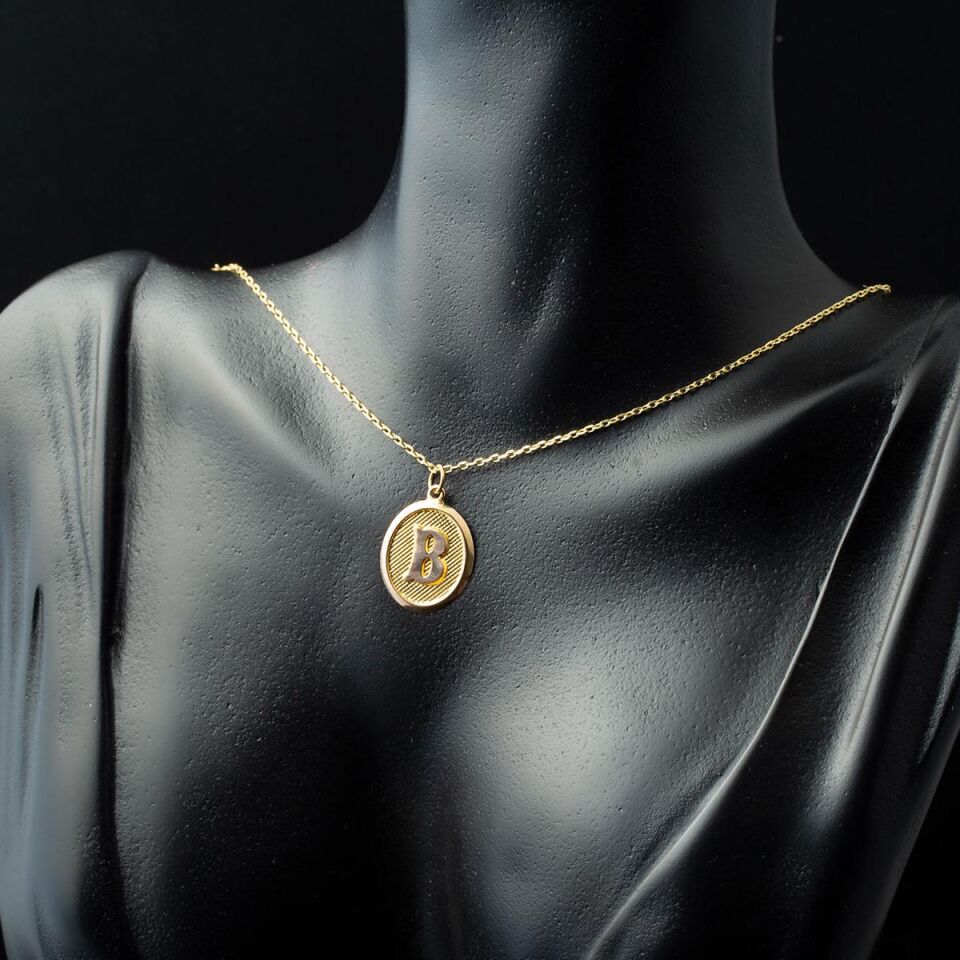 B Harfi Oval Altın Kolye