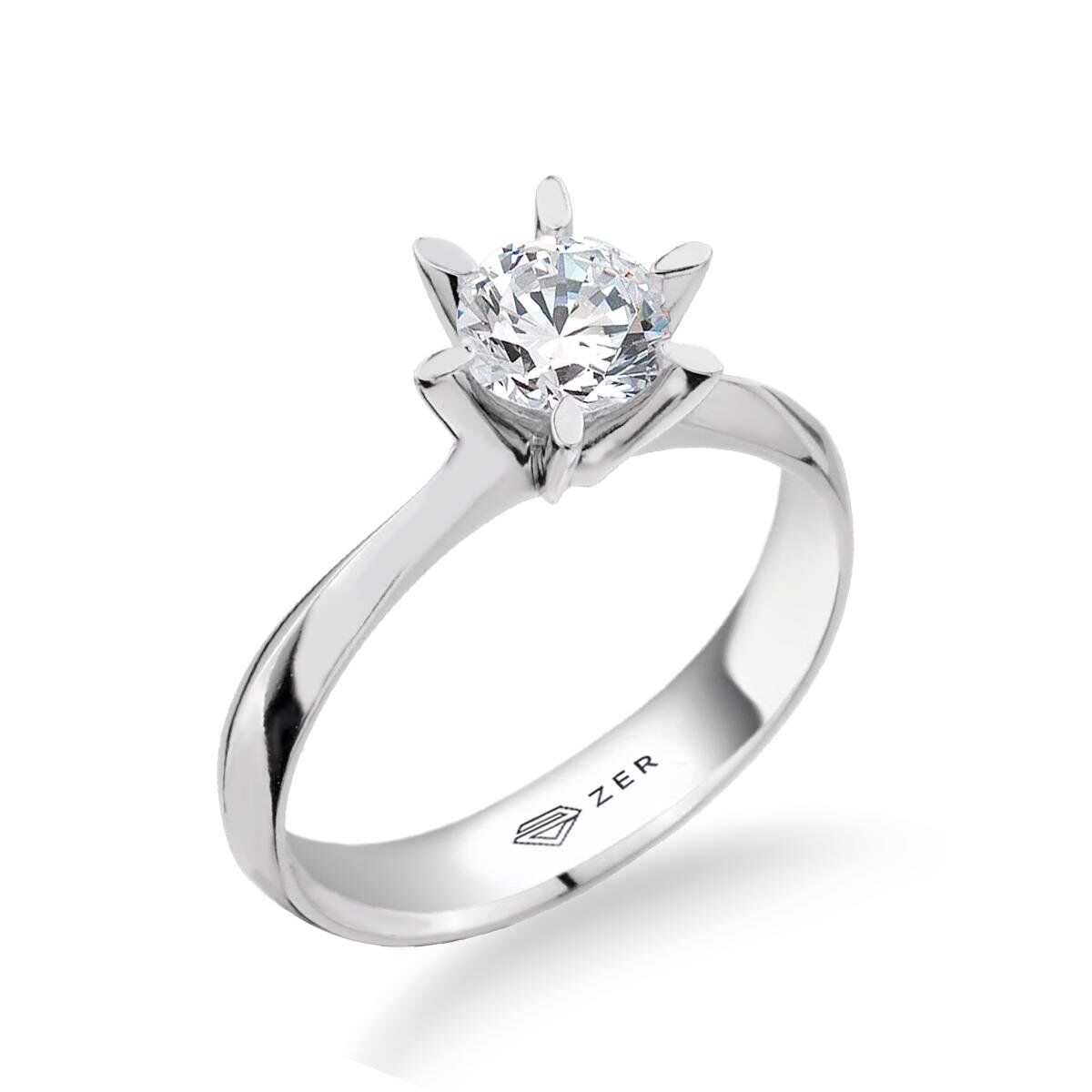 0,60 Karat Mozanit Tektaşlı Altın Yüzük