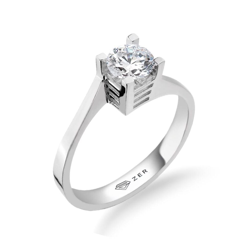 0,60 Karat Mozanit Tektaşlı Altın Yüzük