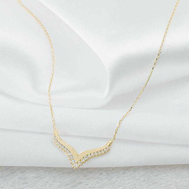 Taşlı Martı 14 Ayar Altın Kolye