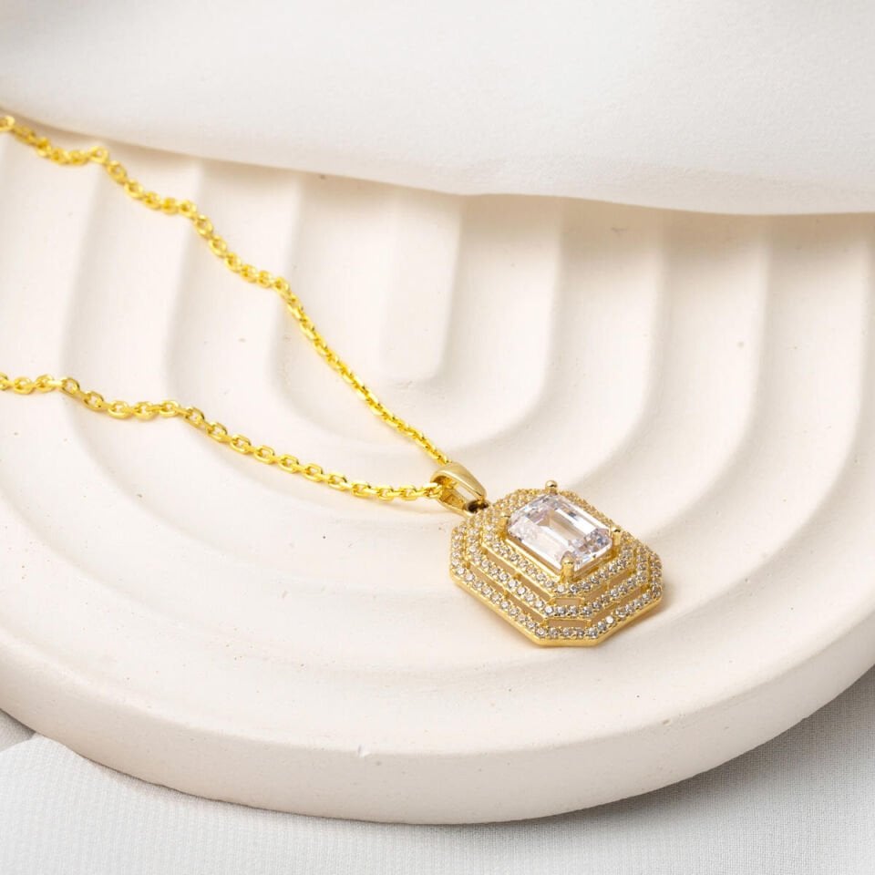 Piramit Baget Altın Kolye 14 Ayar