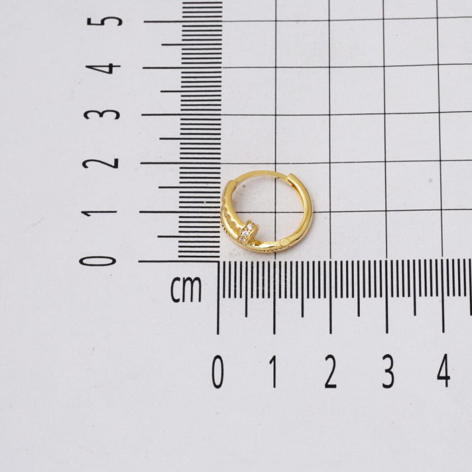 Çivili Altın 14 Ayar Halka Küpe