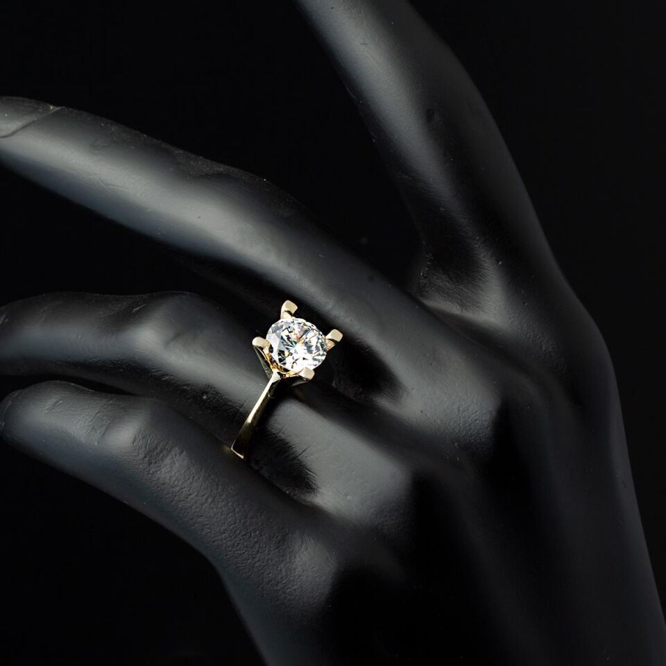 Alba 14 Ayar Altın Tektaş Yüzük