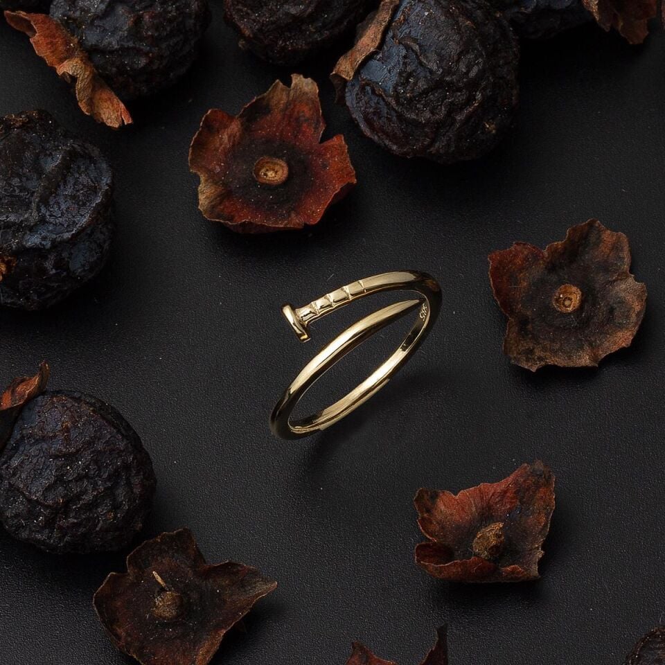 Çivi 14 Ayar Altın Yüzük