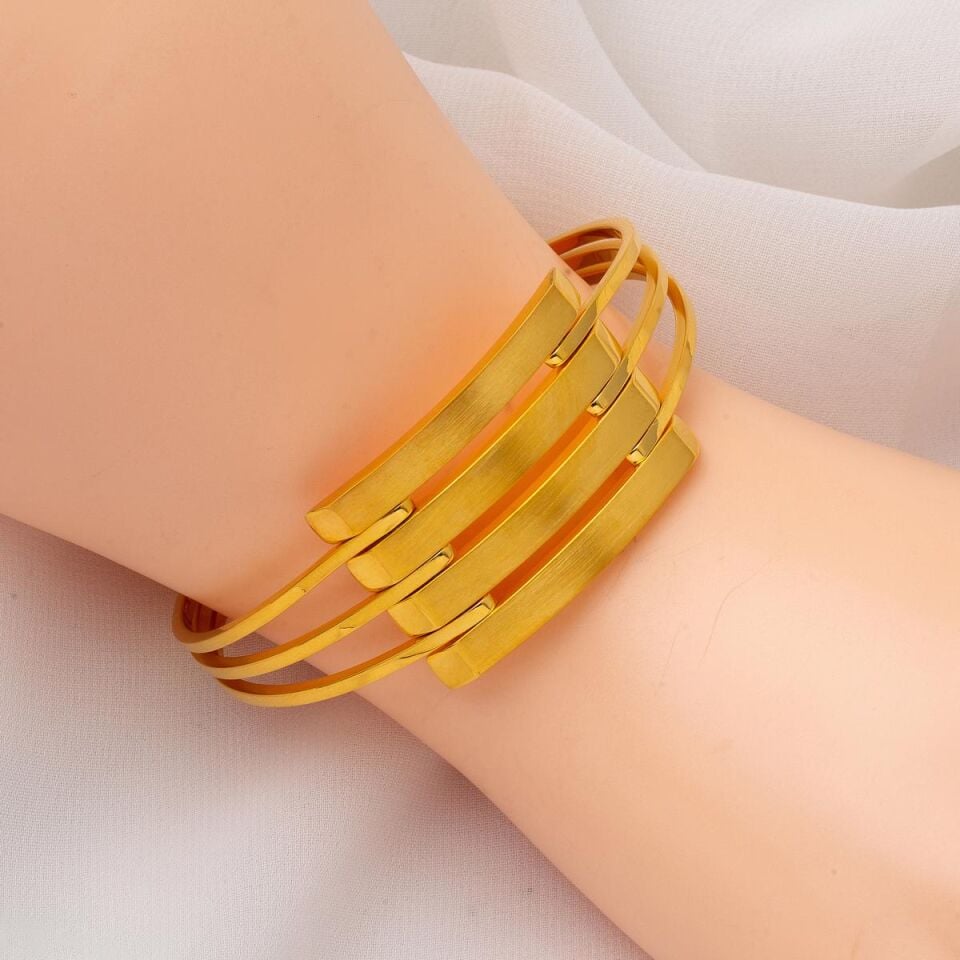 Dörtlü Kaburga Kelepçe Altın Bilezik