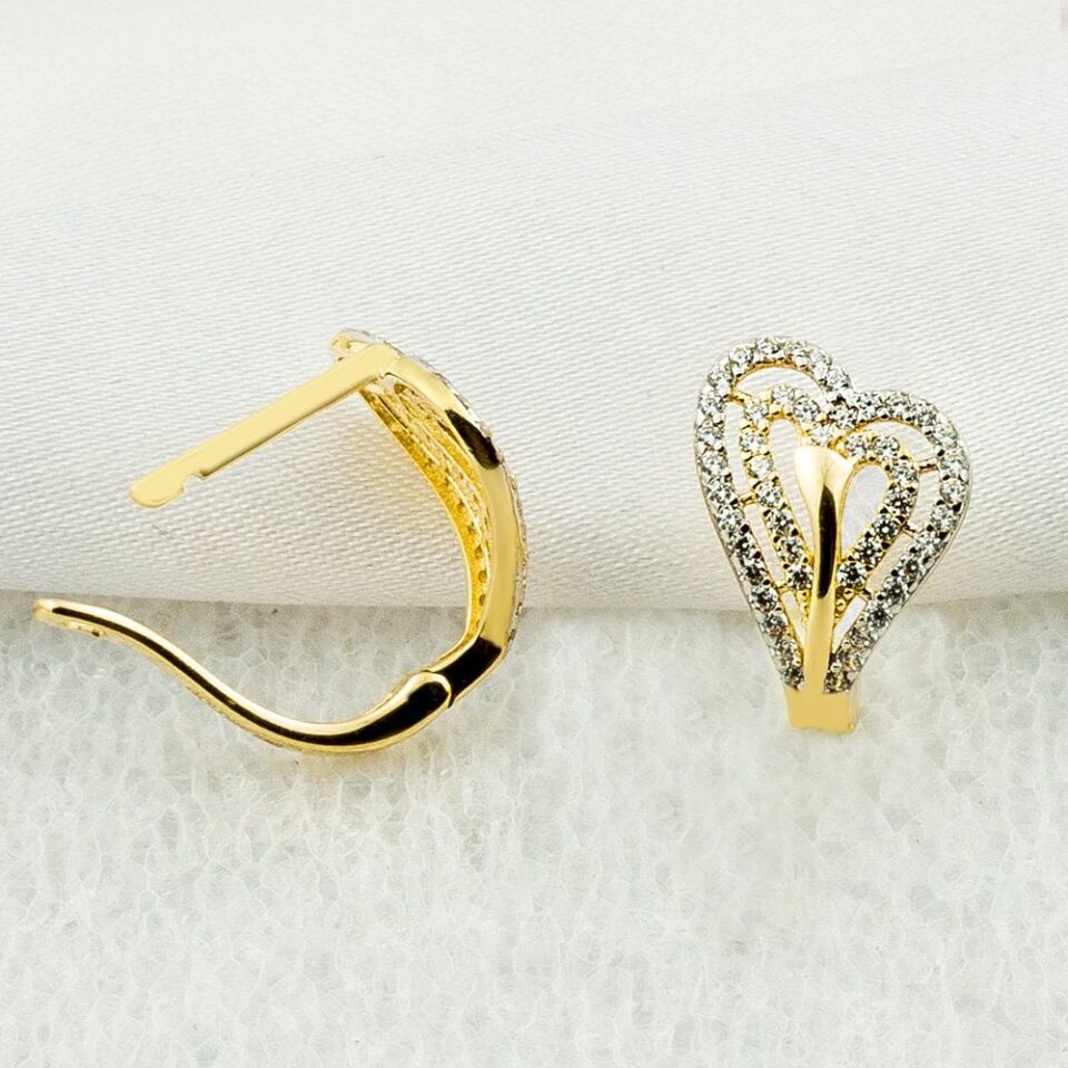 Taşlı Kalpli 14 Ayar Altın Küpe