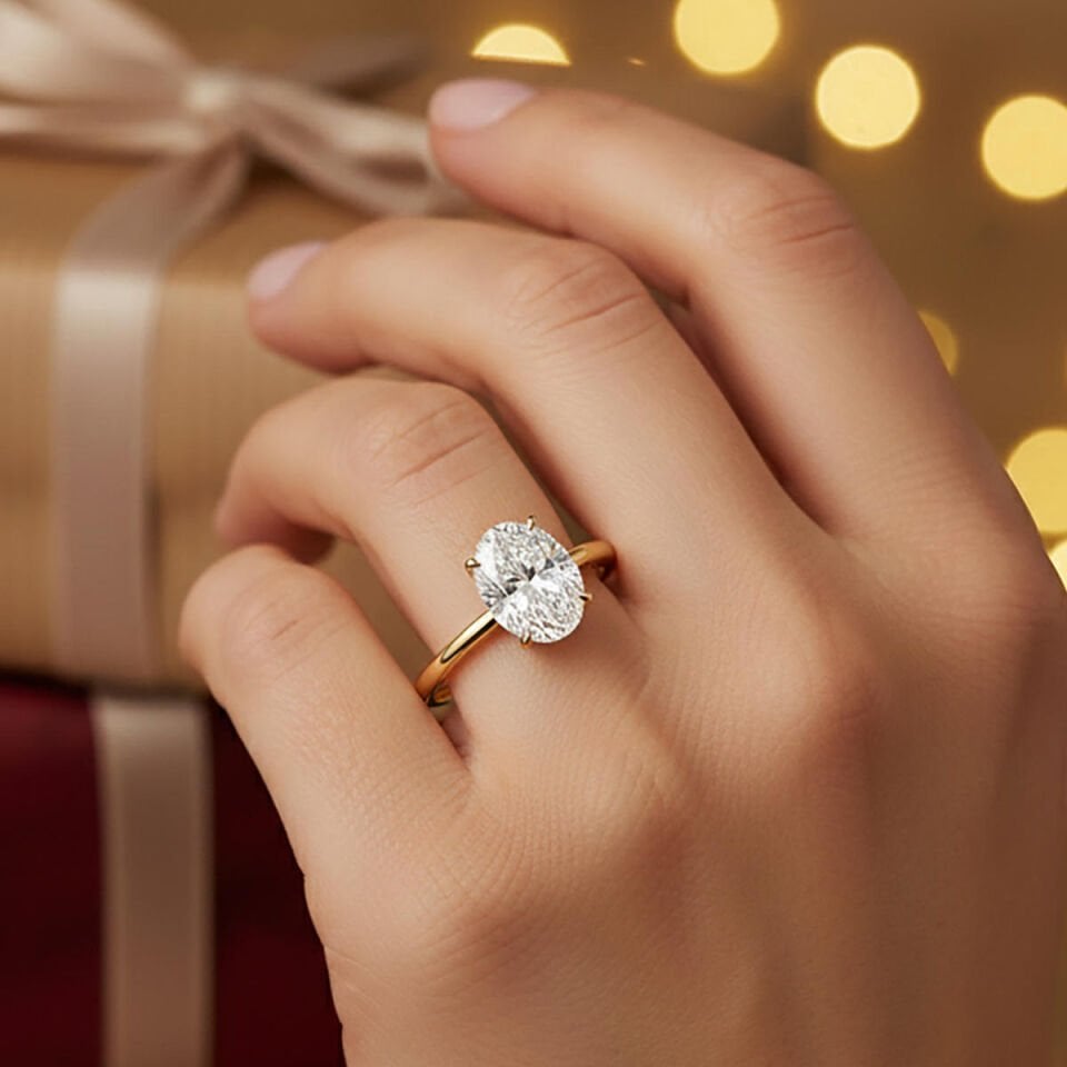 14 Ayar Altın 1 Karat Oval Mozanit Yüzük