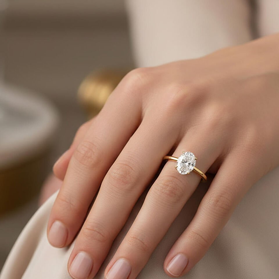 14 Ayar Altın 1 Karat Oval Mozanit Yüzük