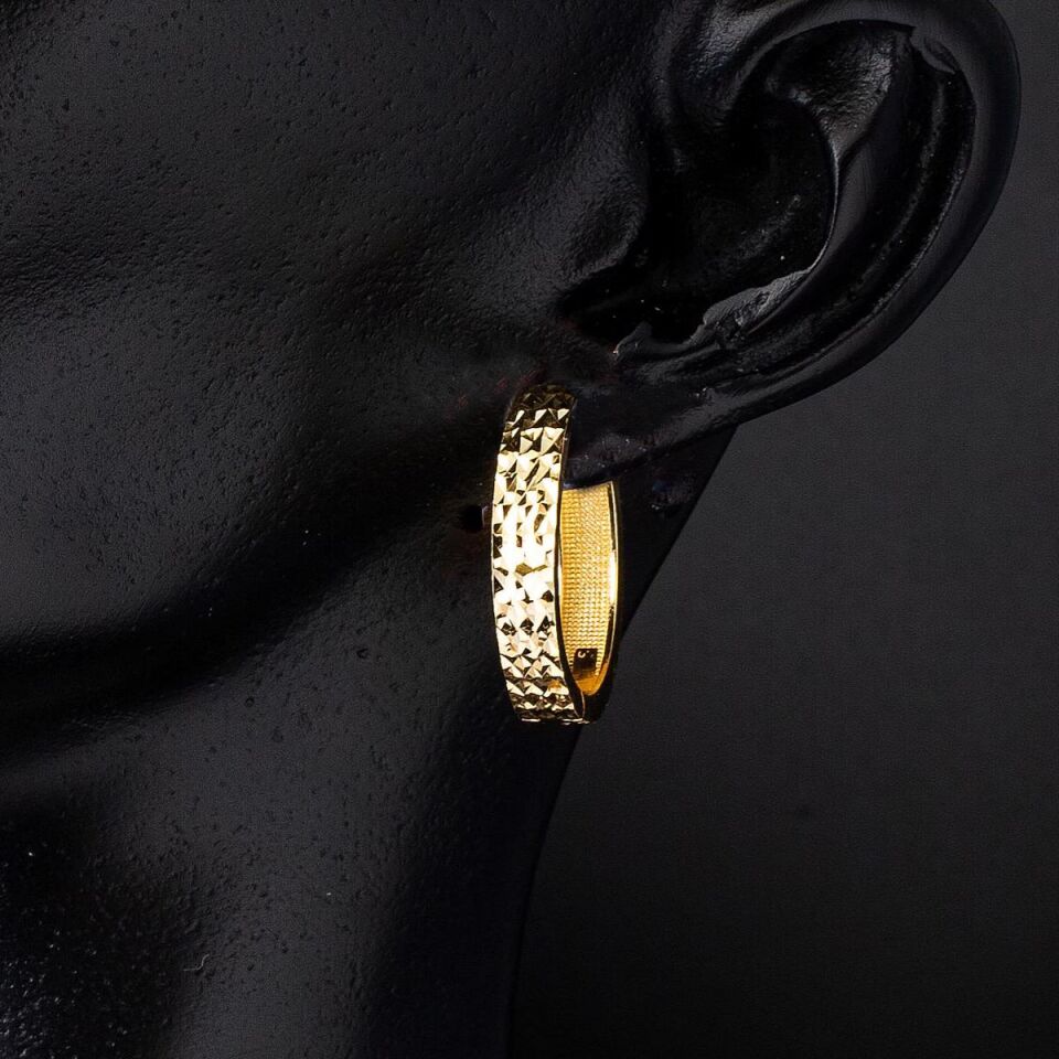 Pyramid 2 cm. Çaplı Altın Halka Küpe