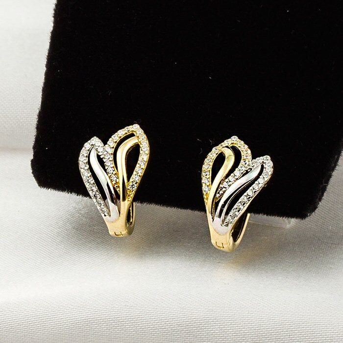 Yapraklı Taşlı 14 Ayar Altın Küpe