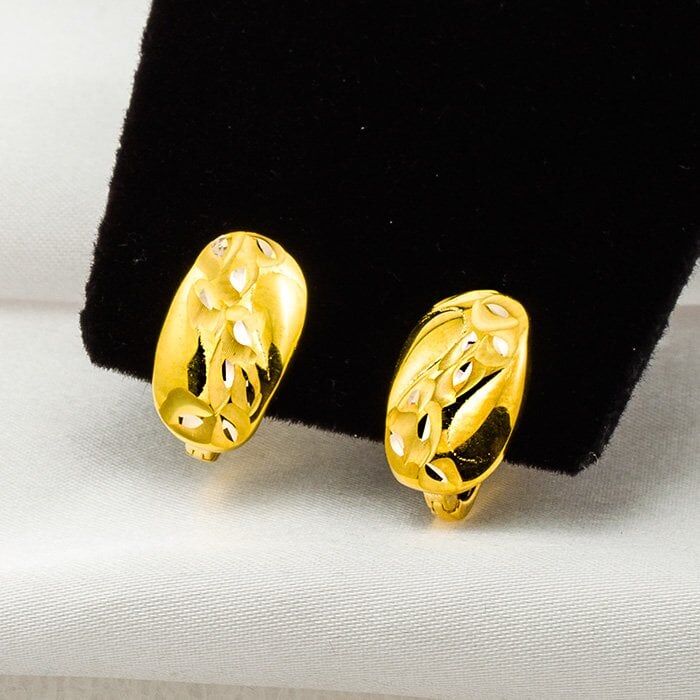 Taşsız Kalem İşlemeli Sarı Altın Küpe