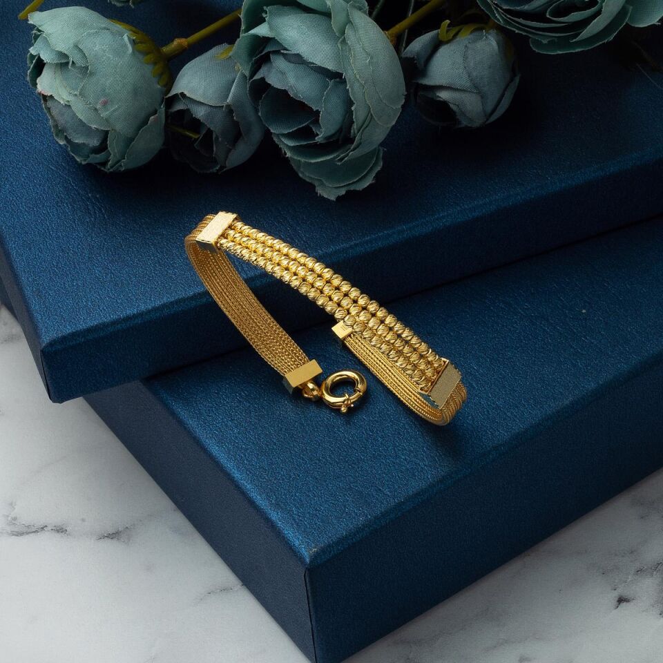 Çavuş Örgü Zincir Top Altınlı Takı Seti