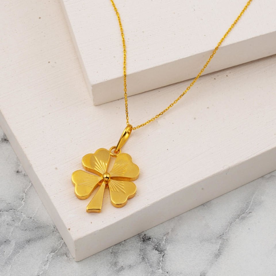 Yonca Model 22 Ayar Altın Kolye