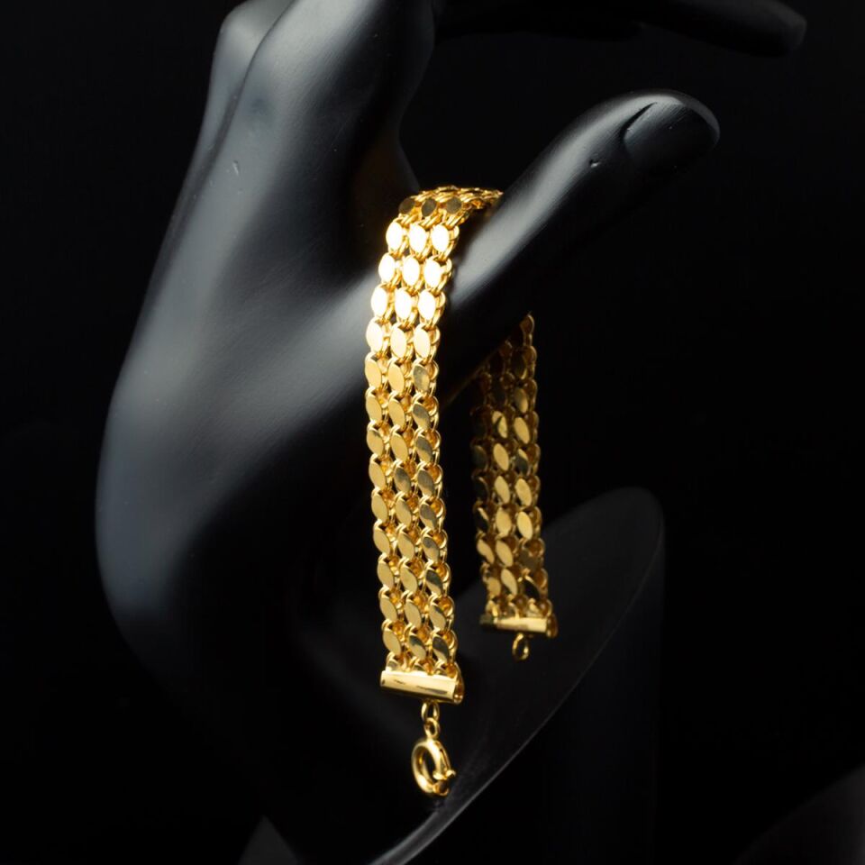 Pullu Zincir Tria Altın Bileklik