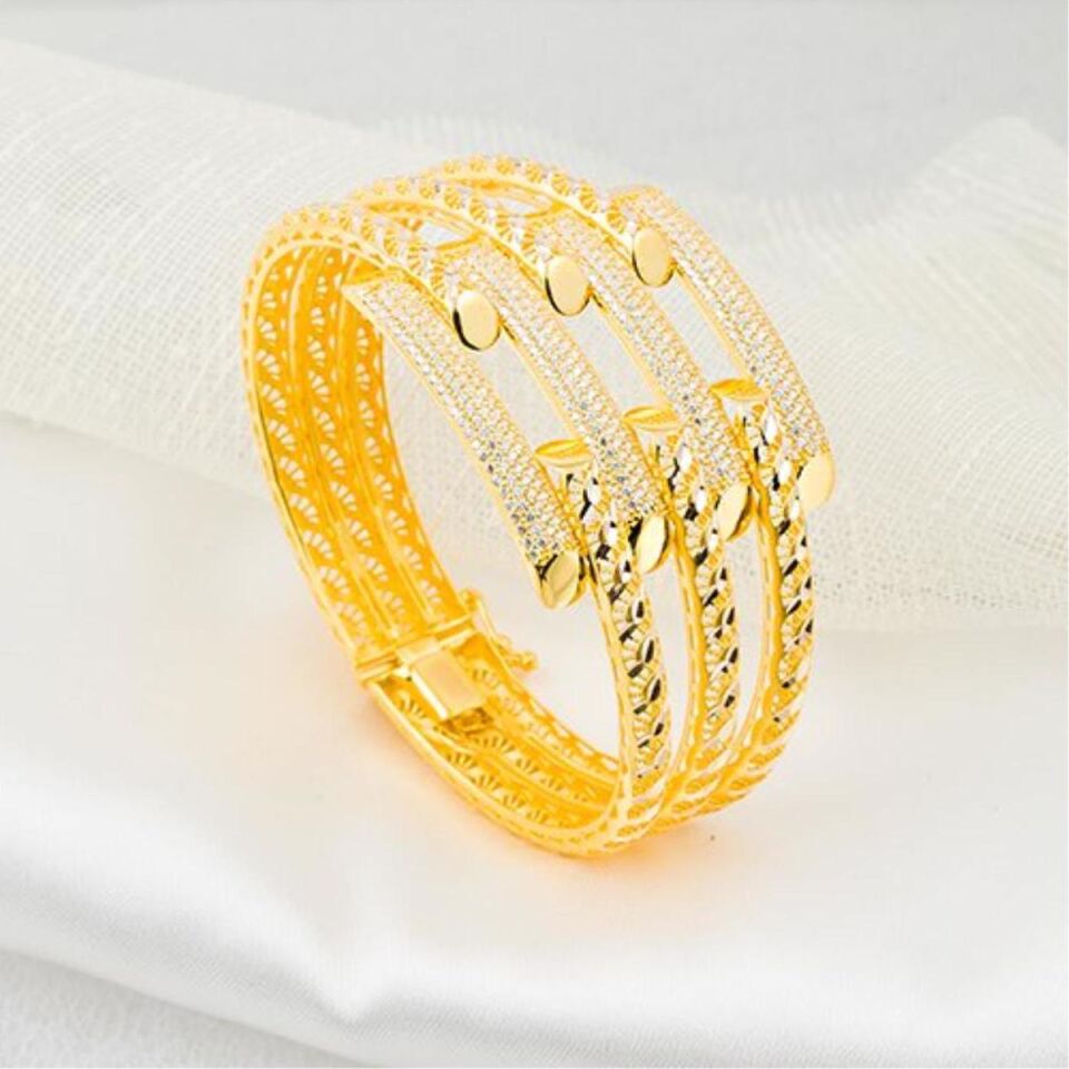 Taşlı 4 lü Kaburga Kelepçe Altın Bilezik