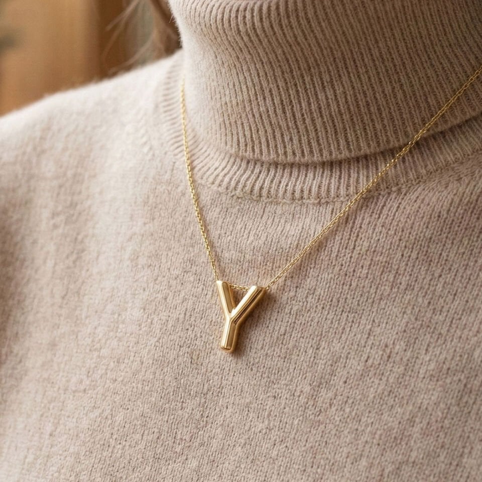 Y Harf Altın Zincirli Kolye