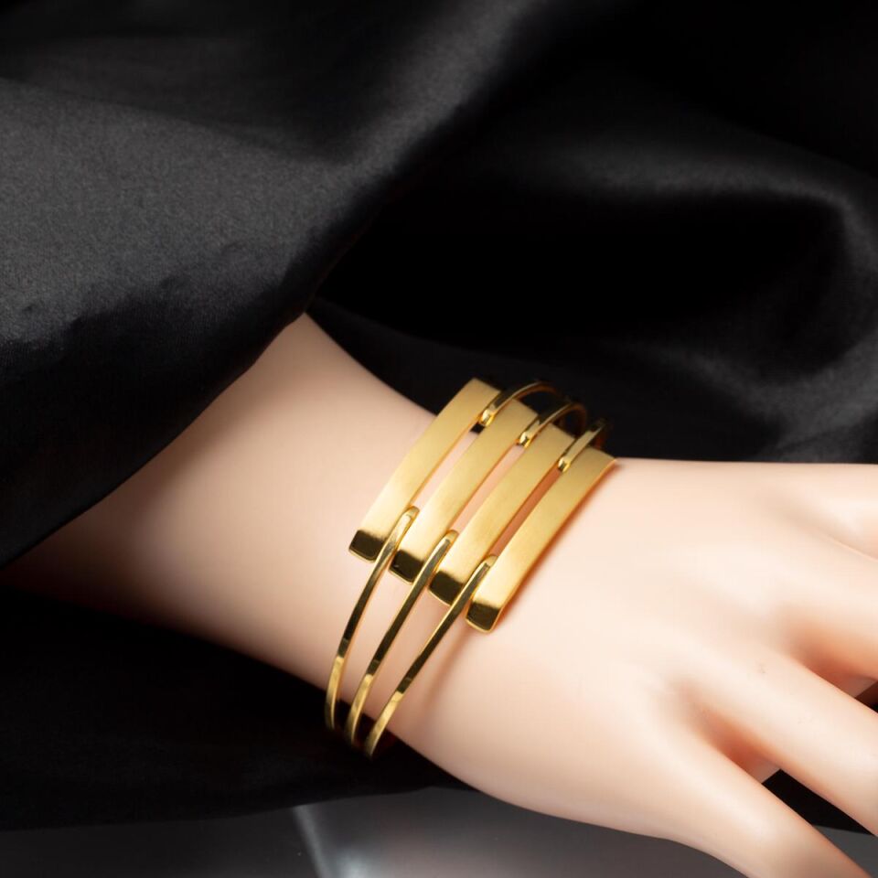 Dörtlü Kaburga Kelepçe Altın Bilezik