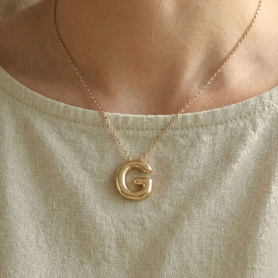 G Balon Harf Altın Kolye