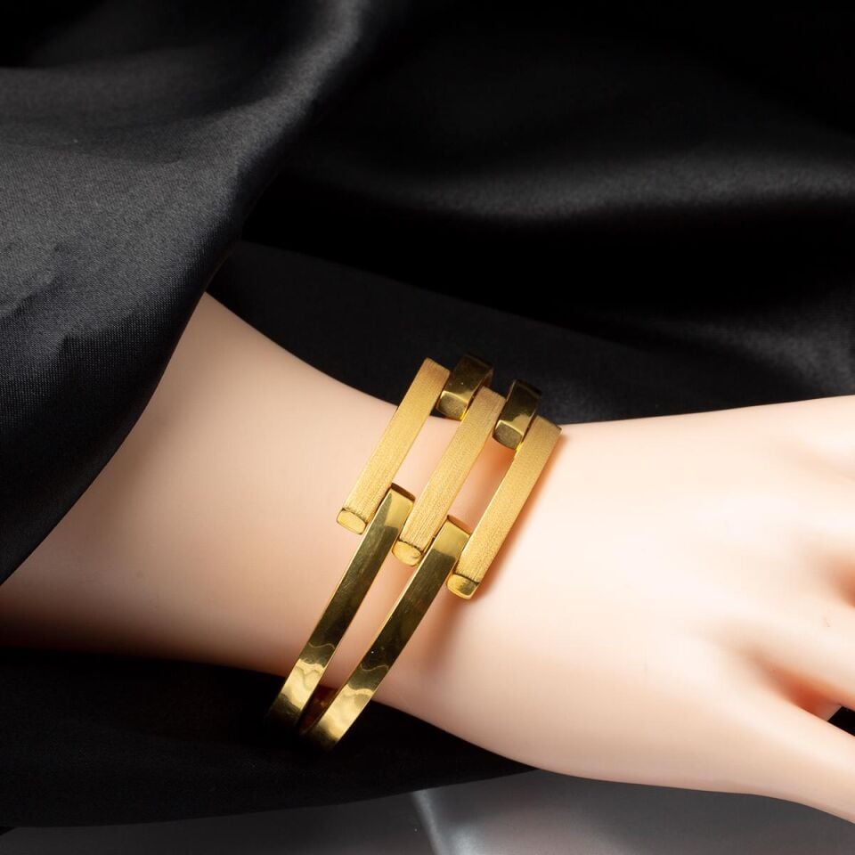 Üçlü Kaburga 22 Ayar Altın Kelepçe Bilezik