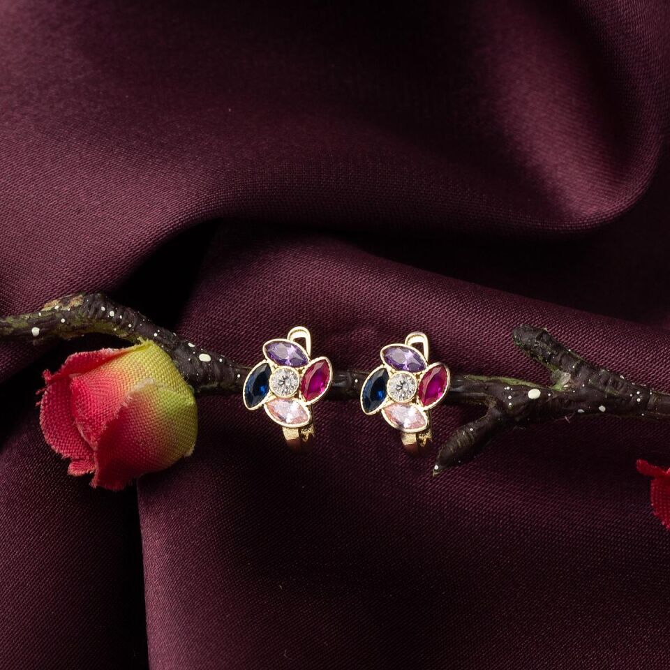 Rüzgârgülü Altın Çocuk Küpesi