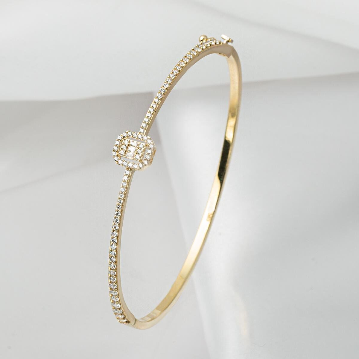 Baget Taşlı 14 Ayar Kelepçe Altın Bilezik