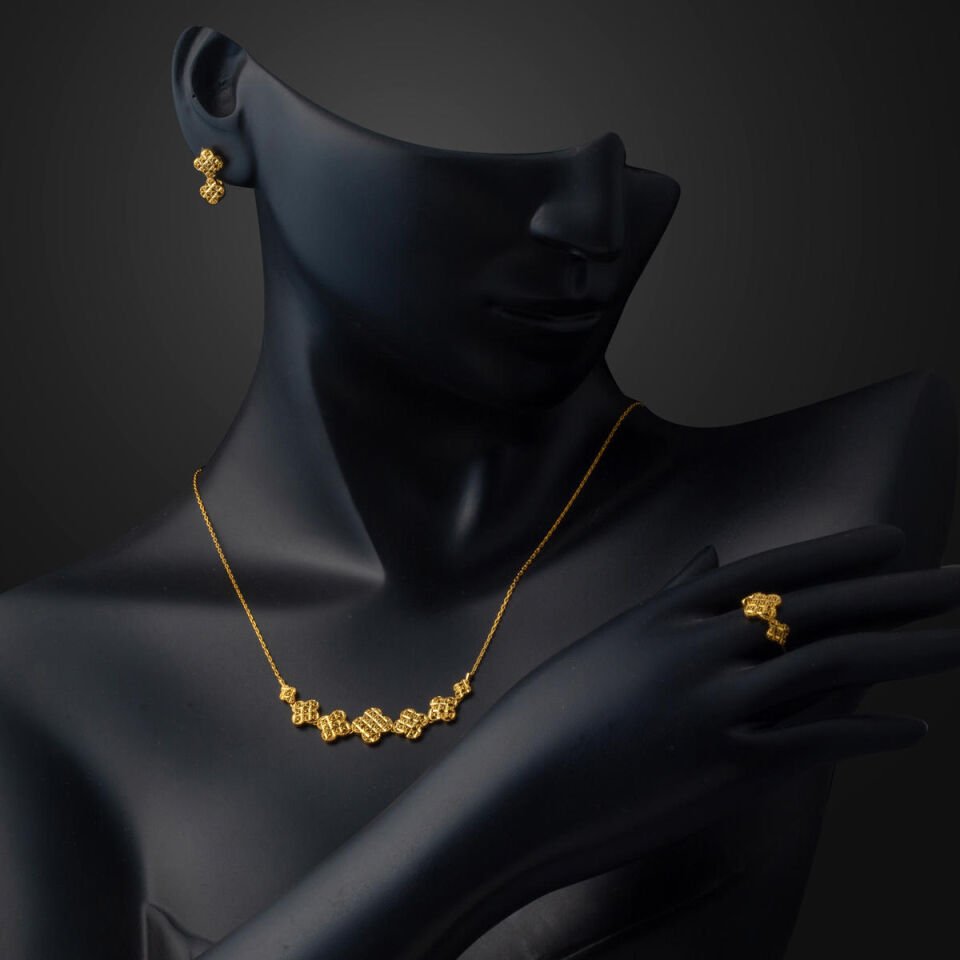 Papatya Sarmaşık 22 Ayar Altın Takı Seti