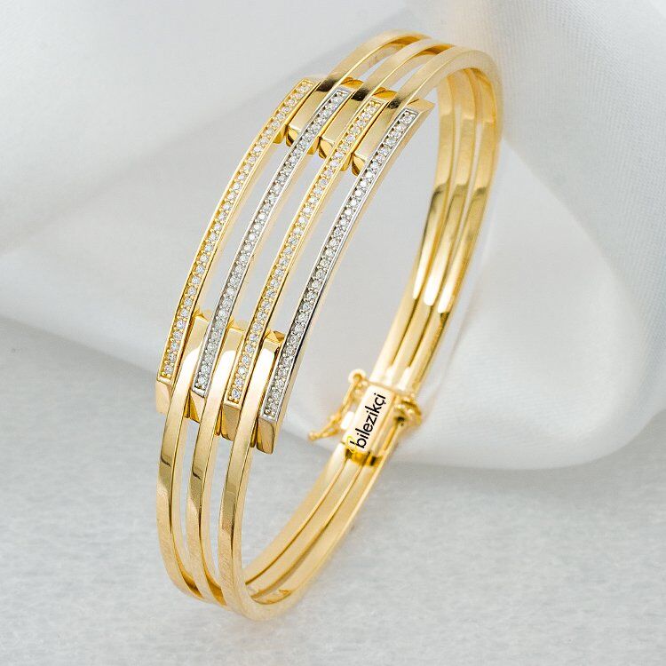 4'lü Kaburga Taşlı Altın Kelepçe Bilezik